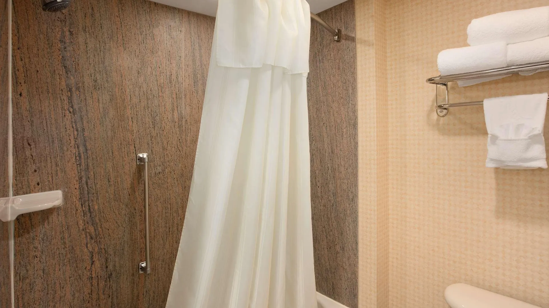 Homewood Suites By Hilton Edgewater-Nyc Area