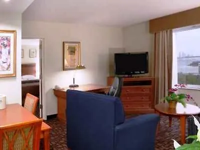 Homewood Suites By Hilton Edgewater-Nyc Area